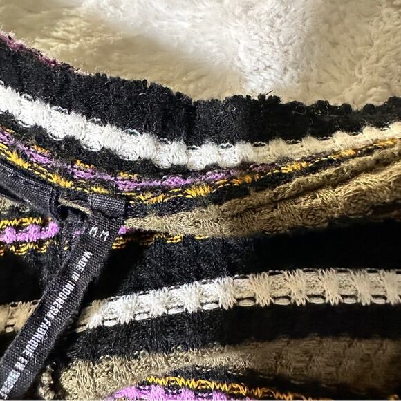 Out From Under Urban Outfitters Size M Jojo Green Striped Top Casual Tie Front - Picture 9 of 12